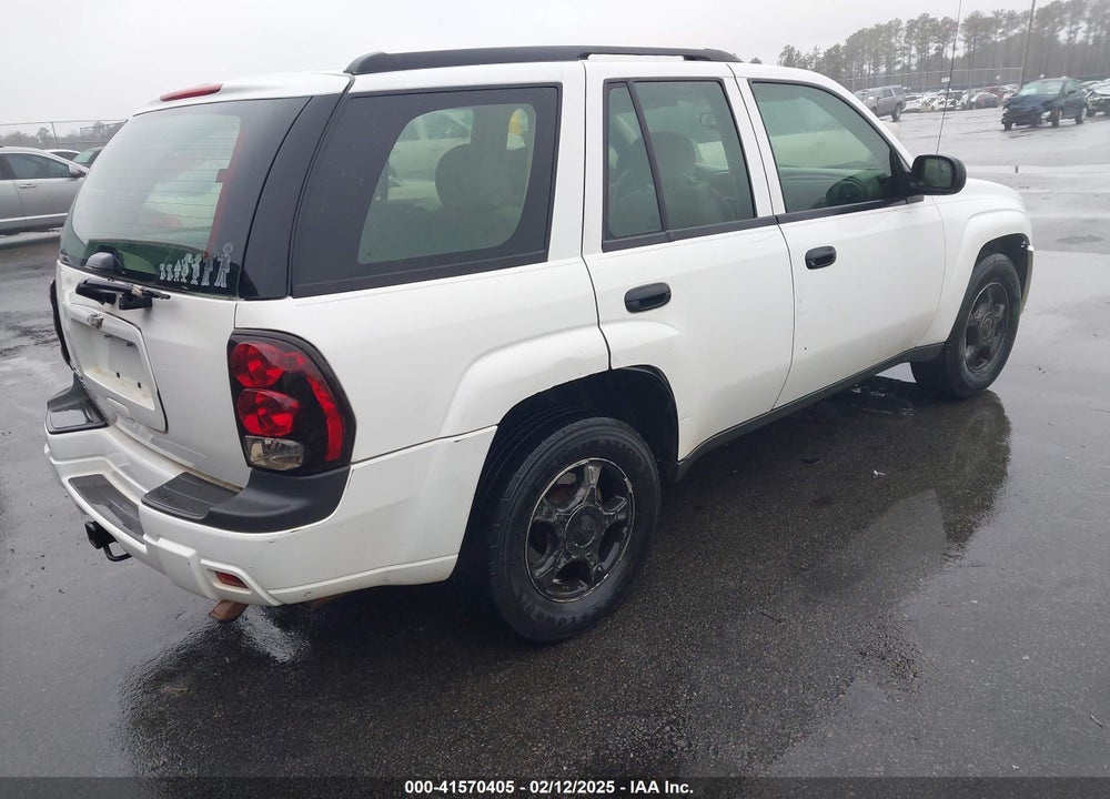 2007 CHEVROLET TRAILBLAZER LS VIN: 1GNDS13SX72301640