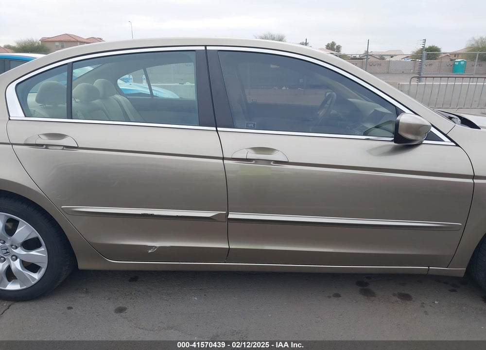 2010 HONDA ACCORD 2.4 EX VIN: 1HGCP2F71AA009845