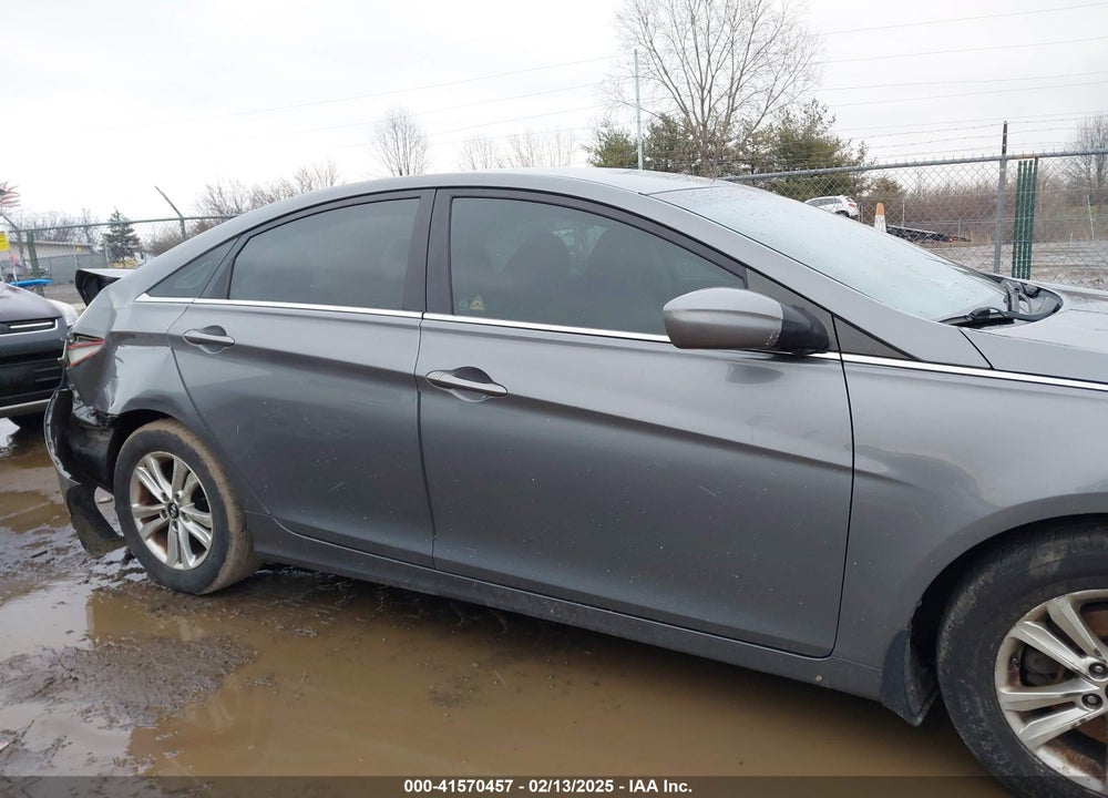 2012 HYUNDAI SONATA GLS VIN: 5NPEB4AC3CH450104