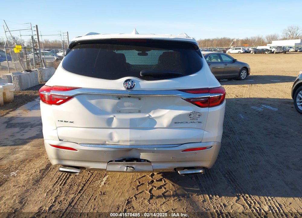 2018 BUICK ENCLAVE ESSENCE VIN: 5GAERBKW8JJ180236