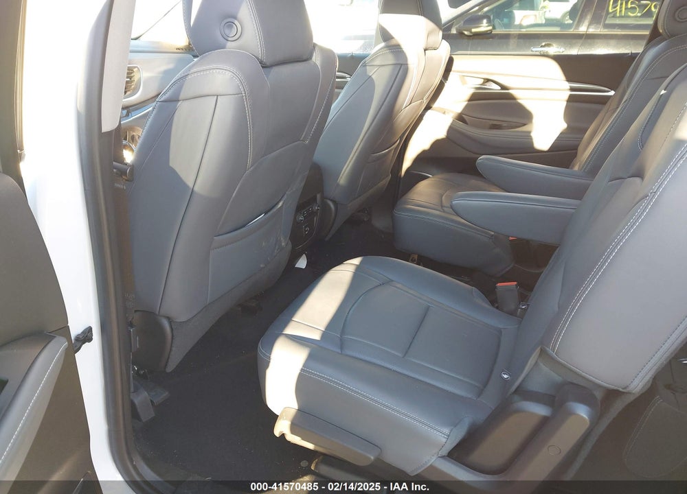 2018 BUICK ENCLAVE ESSENCE VIN: 5GAERBKW8JJ180236