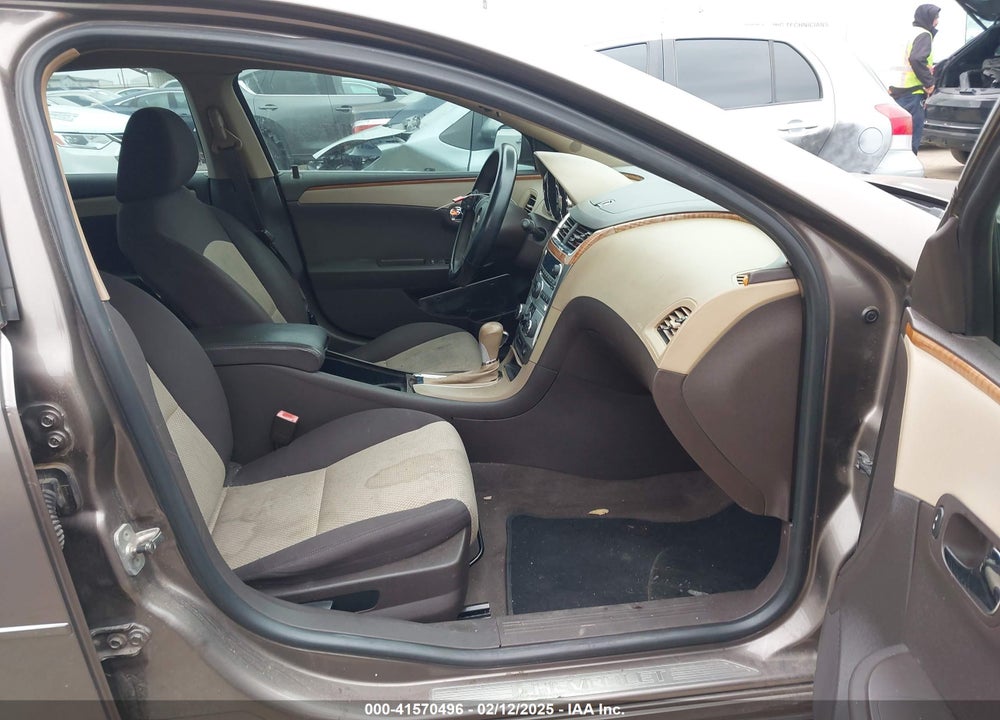 2011 CHEVROLET MALIBU VIN: 1G1ZC5E10BF396520