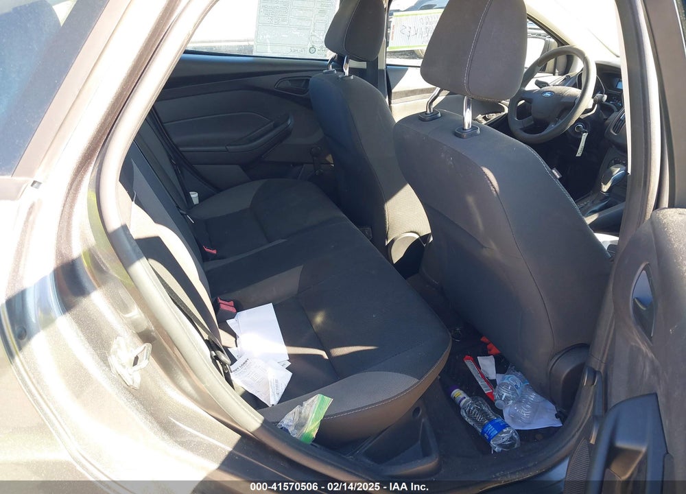 2013 FORD FOCUS VIN: 1FADP3E2XDL331039