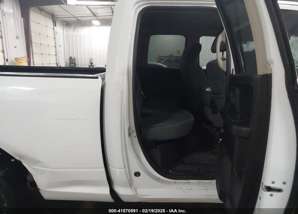 2013 RAM 1500 VIN: 1C6RR6FT0DS650305