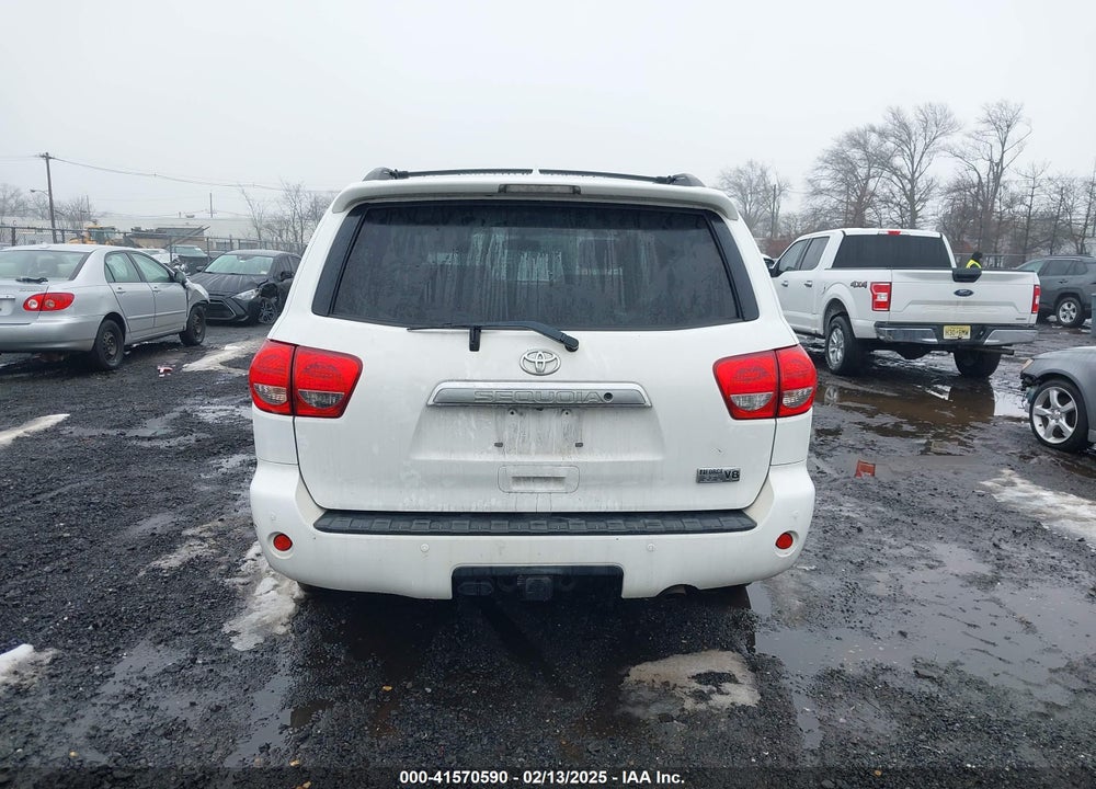 2016 TOYOTA SEQUOIA LIMITED 5.7L V8 VIN: 5TDJY5G18GS140071