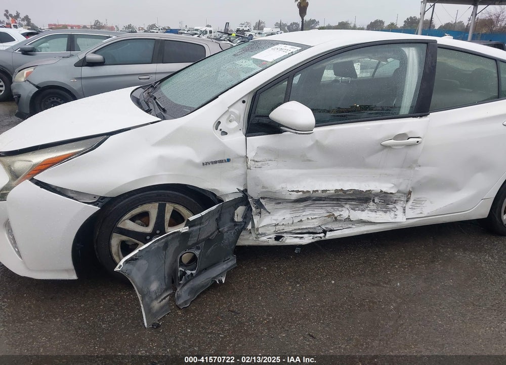 2016 TOYOTA PRIUS VIN: JTDKARFU5G3018930
