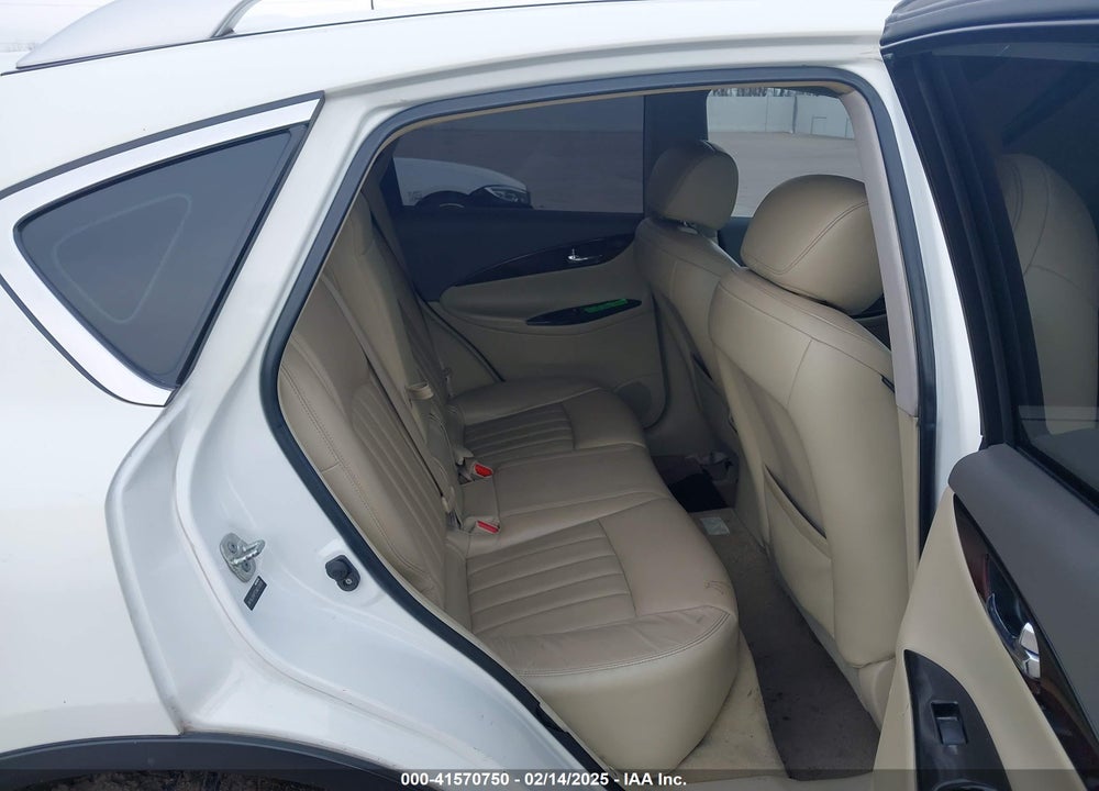 2014 INFINITI QX50 JOURNEY VIN: JN1BJ0HP7EM210606