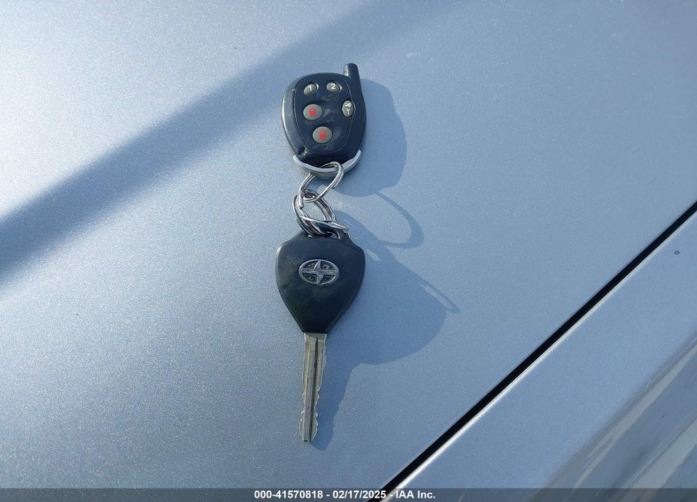 2008 SCION TC VIN: JTKDE167880241712