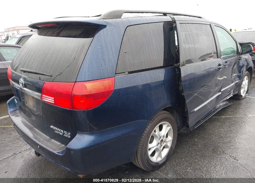 2004 TOYOTA SIENNA VIN: 5TDBA22C74S003781