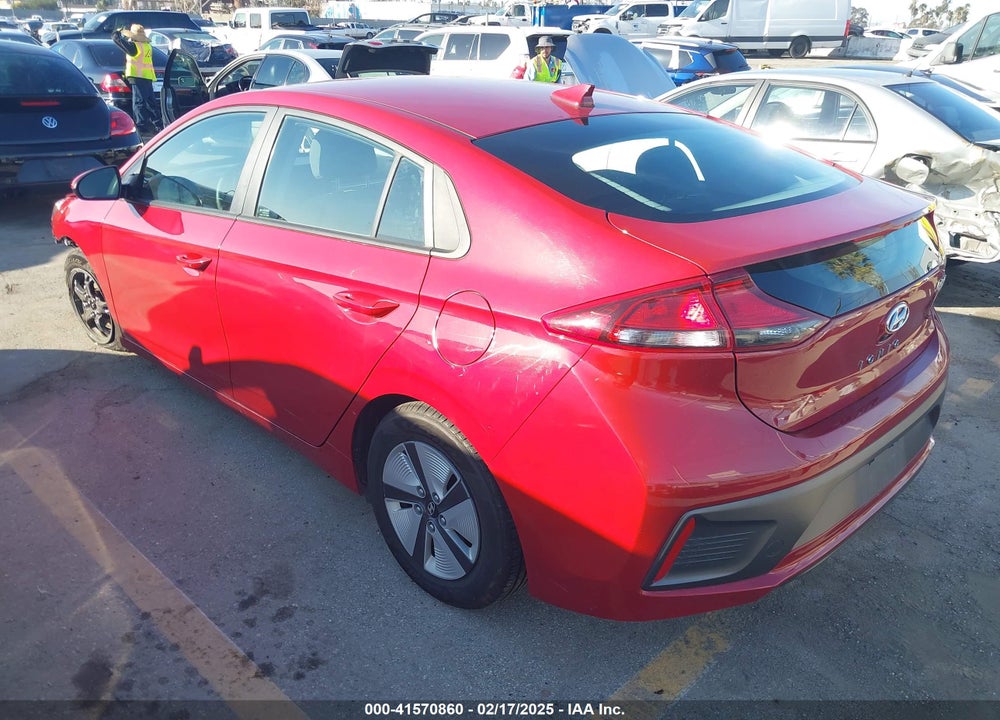 2022 HYUNDAI IONIQ HYBRID BLUE VIN: KMHC65LC9NU267406