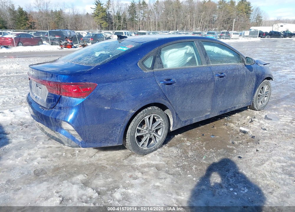 2022 KIA FORTE VIN: 3KPF24ADXNE446135
