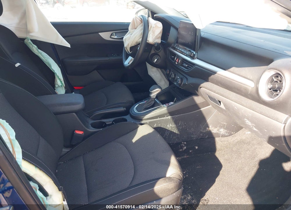 2022 KIA FORTE VIN: 3KPF24ADXNE446135