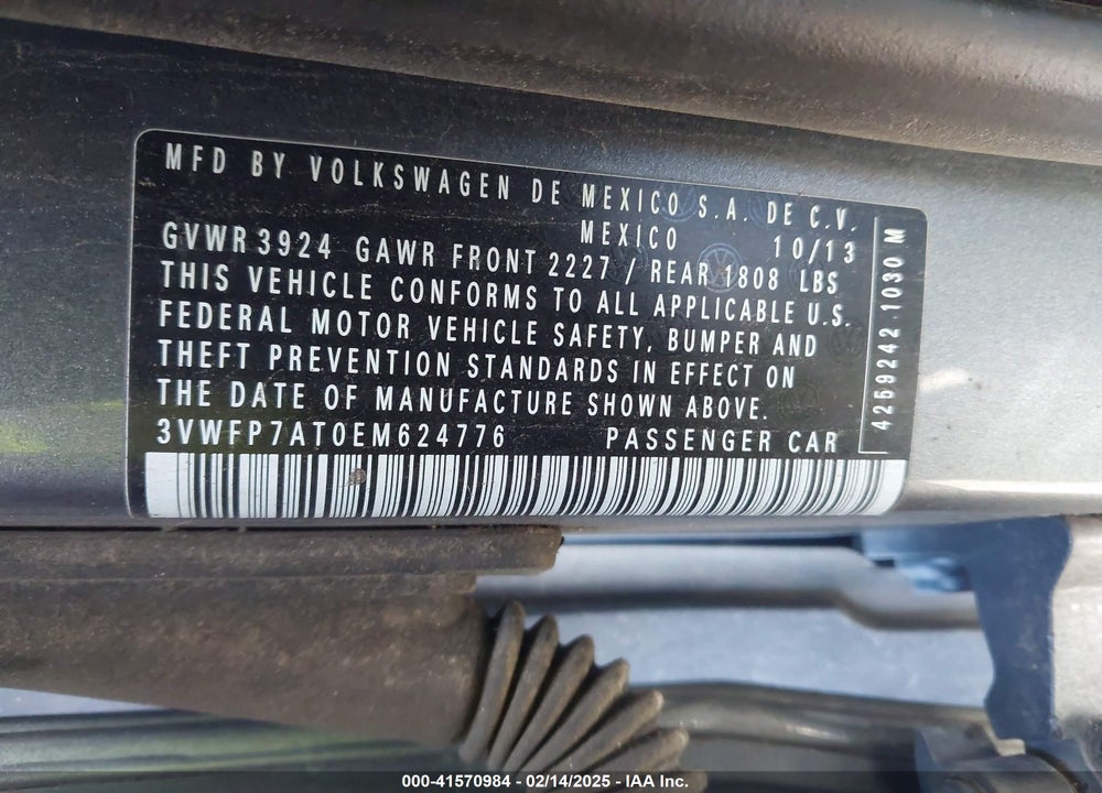 2014 VOLKSWAGEN BEETLE VIN: 3VWFP7AT0EM624776