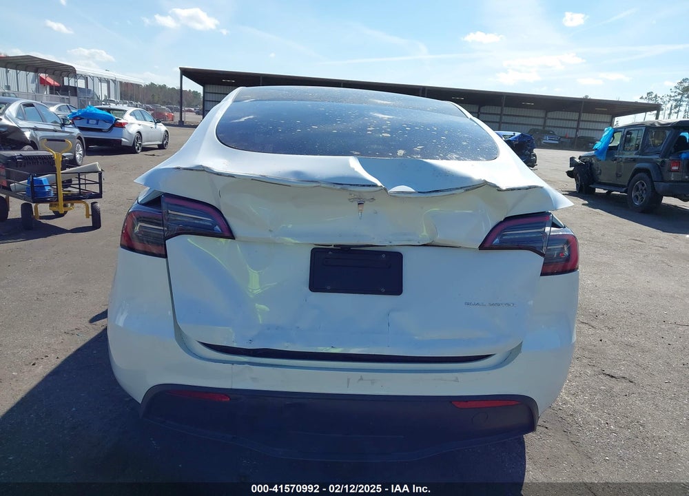 2023 TESLA MODEL Y AWD/LONG RANGE DUAL MOTOR ALL-WHEEL DRIVE VIN: 7SAYGDEE6PF873695
