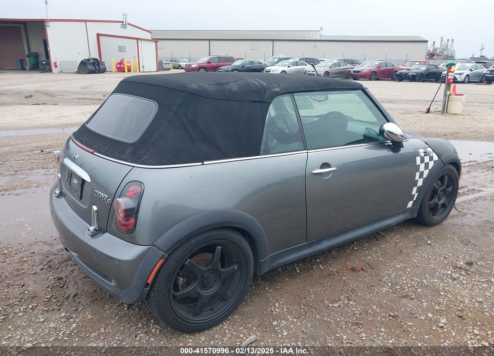 2006 MINI COOPER S VIN: WMWRH33596TF87041