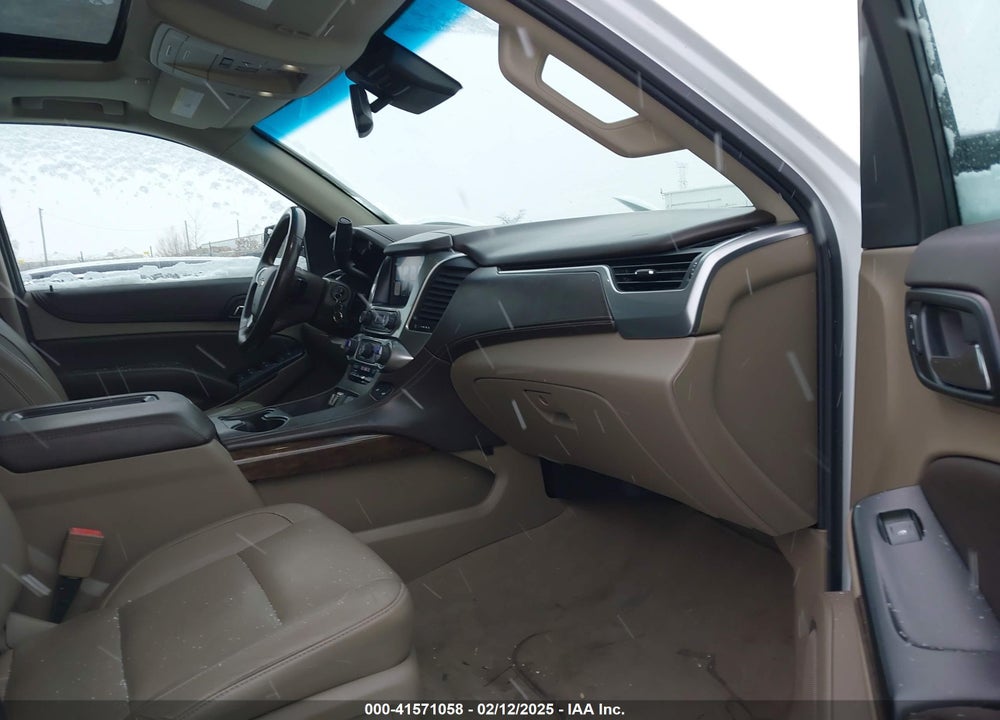 2019 CHEVROLET SUBURBAN LT VIN: 1GNSCHKC6KR200750
