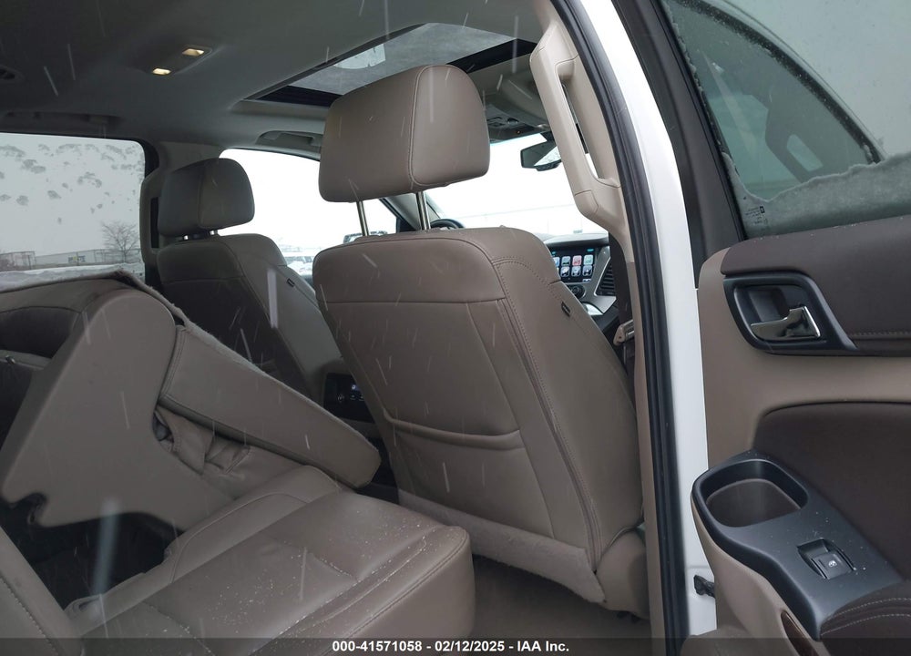 2019 CHEVROLET SUBURBAN LT VIN: 1GNSCHKC6KR200750