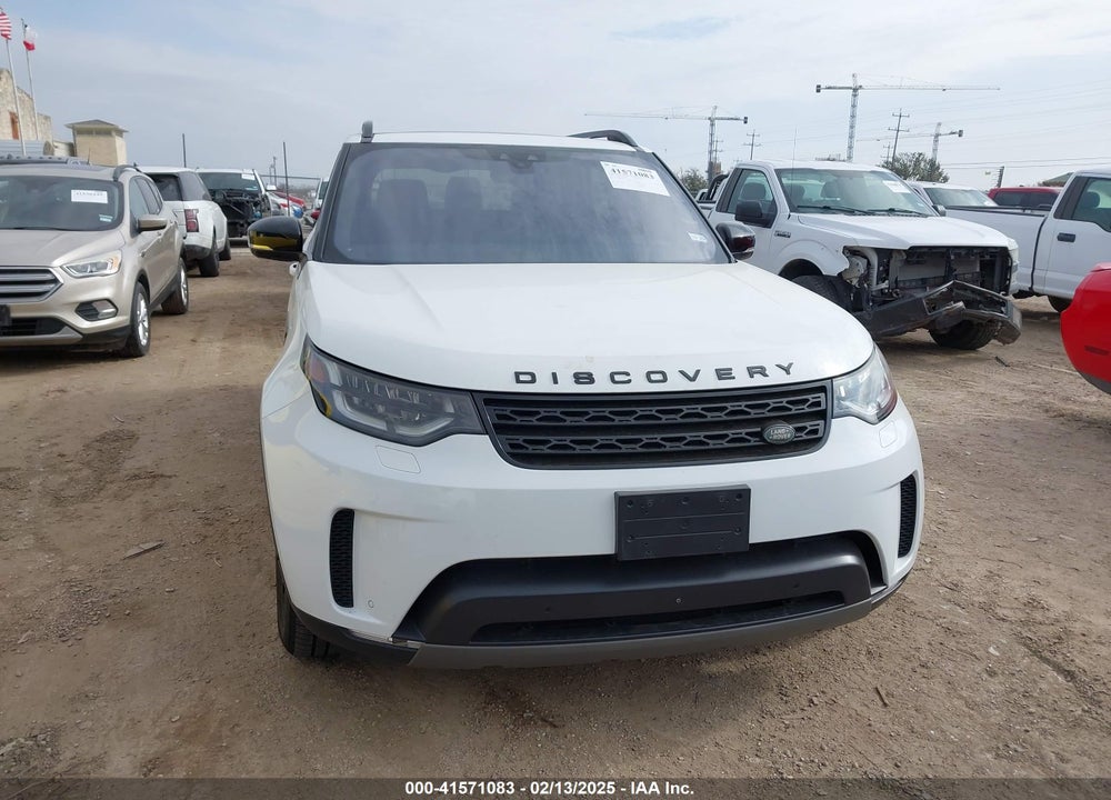 2017 LAND ROVER DISCOVERY HSE LUXURY VIN: SALRHBBV8HA046064