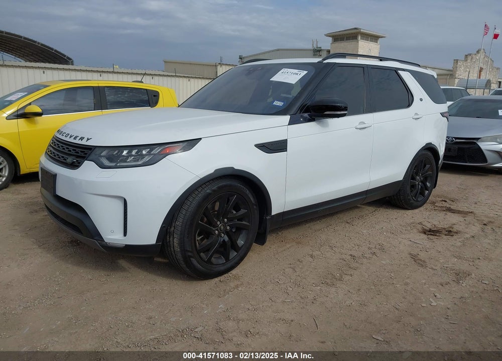 2017 LAND ROVER DISCOVERY HSE LUXURY VIN: SALRHBBV8HA046064