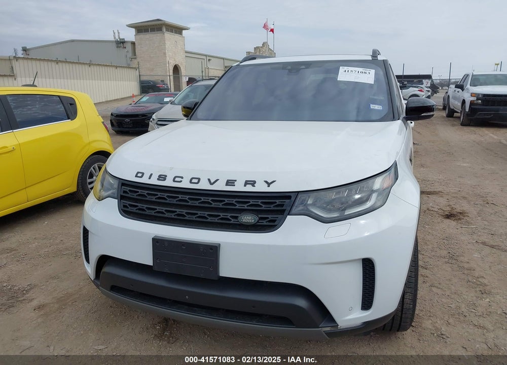 2017 LAND ROVER DISCOVERY HSE LUXURY VIN: SALRHBBV8HA046064