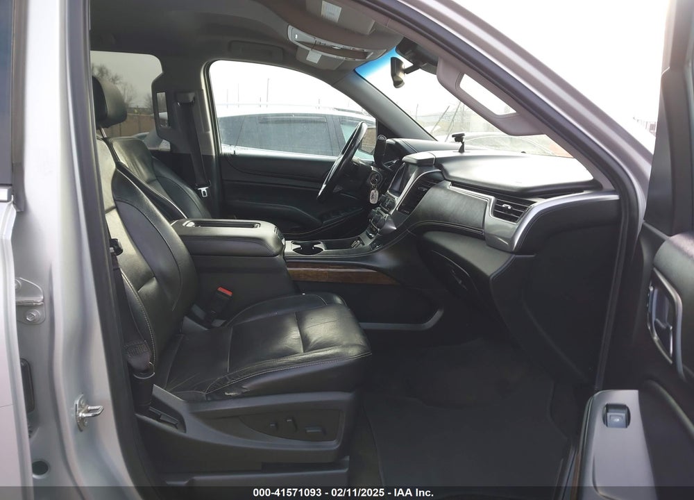 2017 CHEVROLET SUBURBAN LT VIN: 1GNSKHKC2HR240545