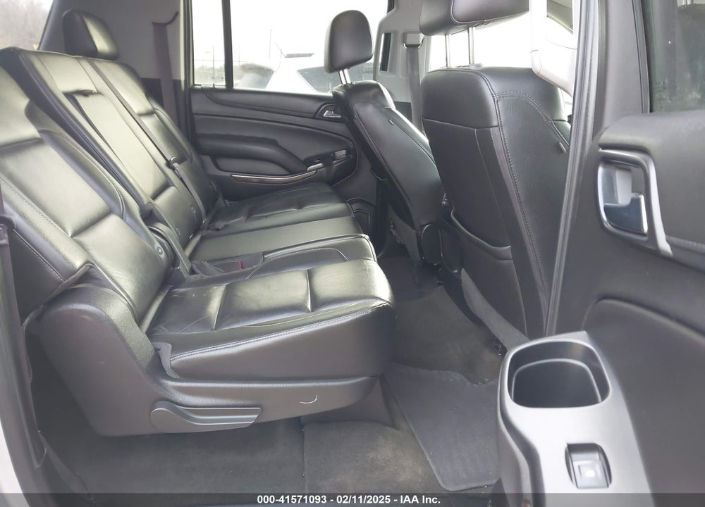 2017 CHEVROLET SUBURBAN LT VIN: 1GNSKHKC2HR240545