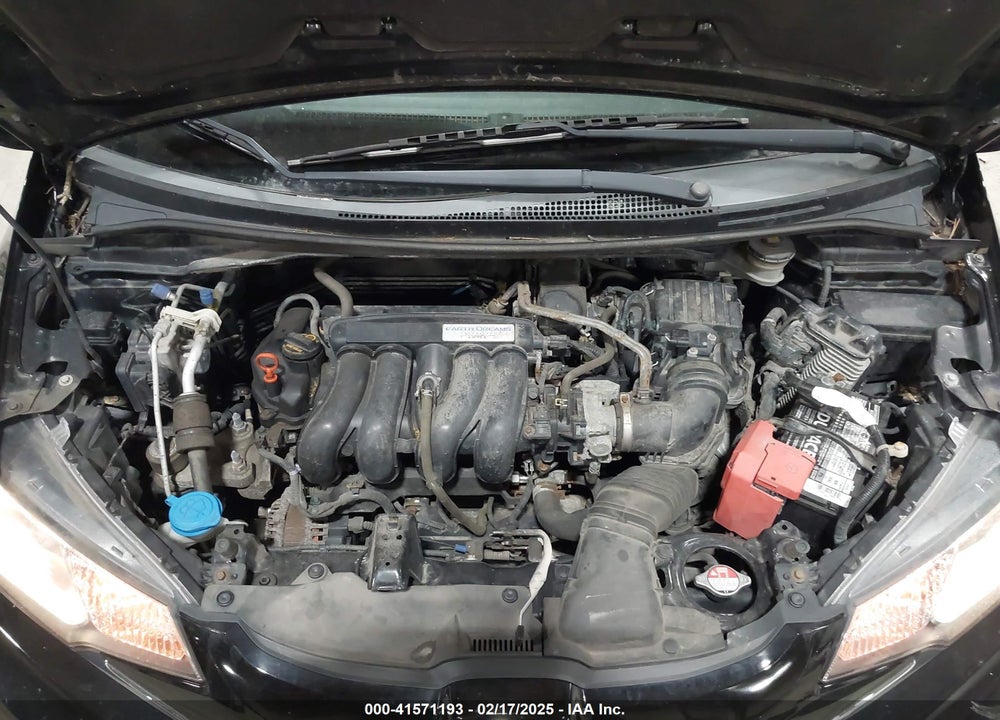 2015 HONDA FIT VIN: 3HGGK5H8XFM704004