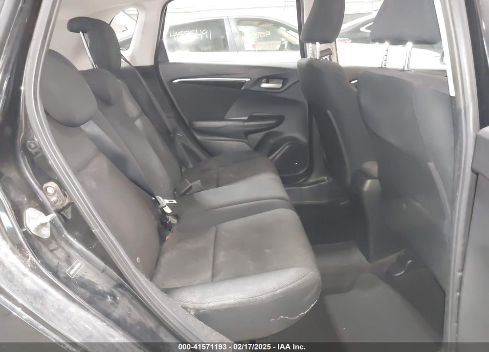 2015 HONDA FIT VIN: 3HGGK5H8XFM704004