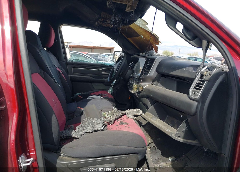 2022 RAM 1500 VIN: 1C6RREBT6NN373353