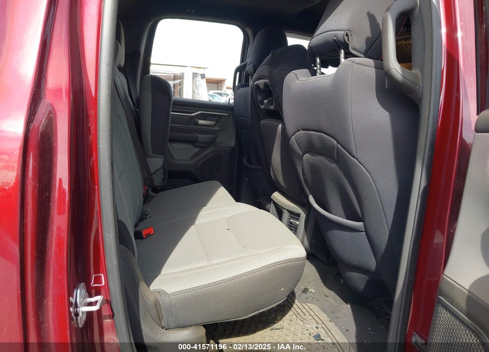 2022 RAM 1500 VIN: 1C6RREBT6NN373353