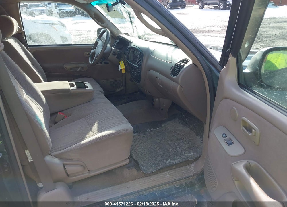 2002 TOYOTA TUNDRA SR5 V8 VIN: 5TBBT441X2S275233