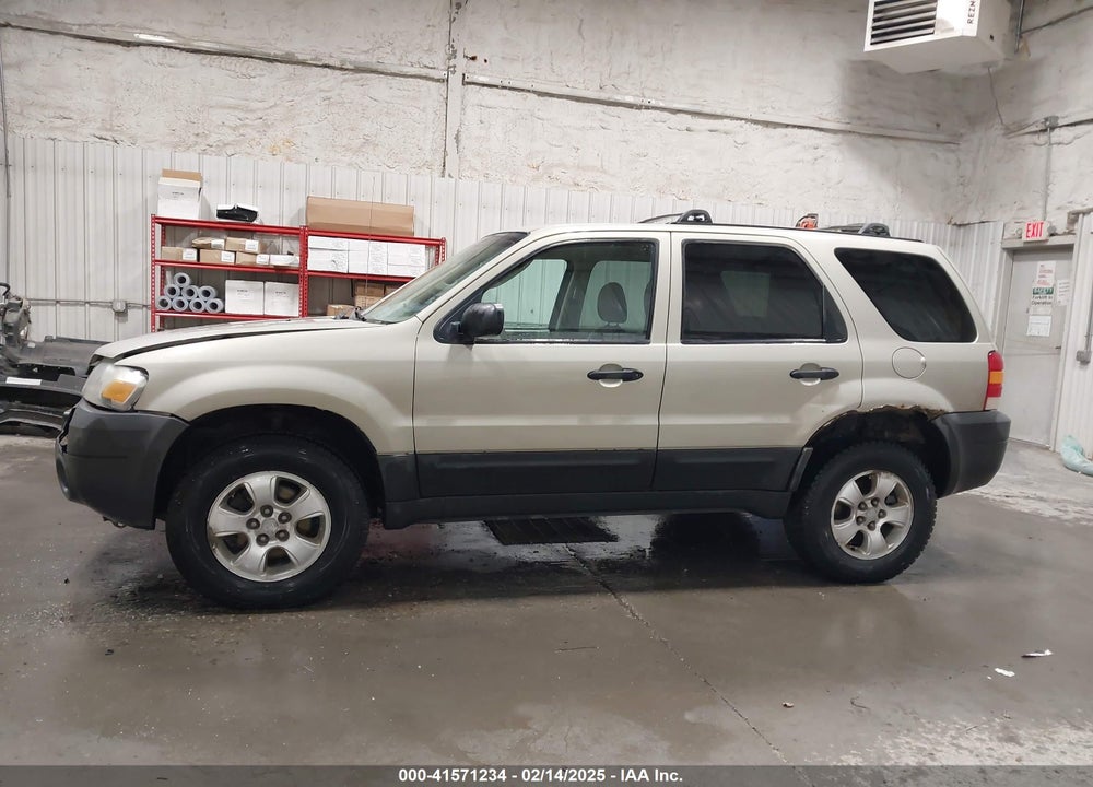 2005 FORD ESCAPE XLT VIN: 1FMYU93135KB03954