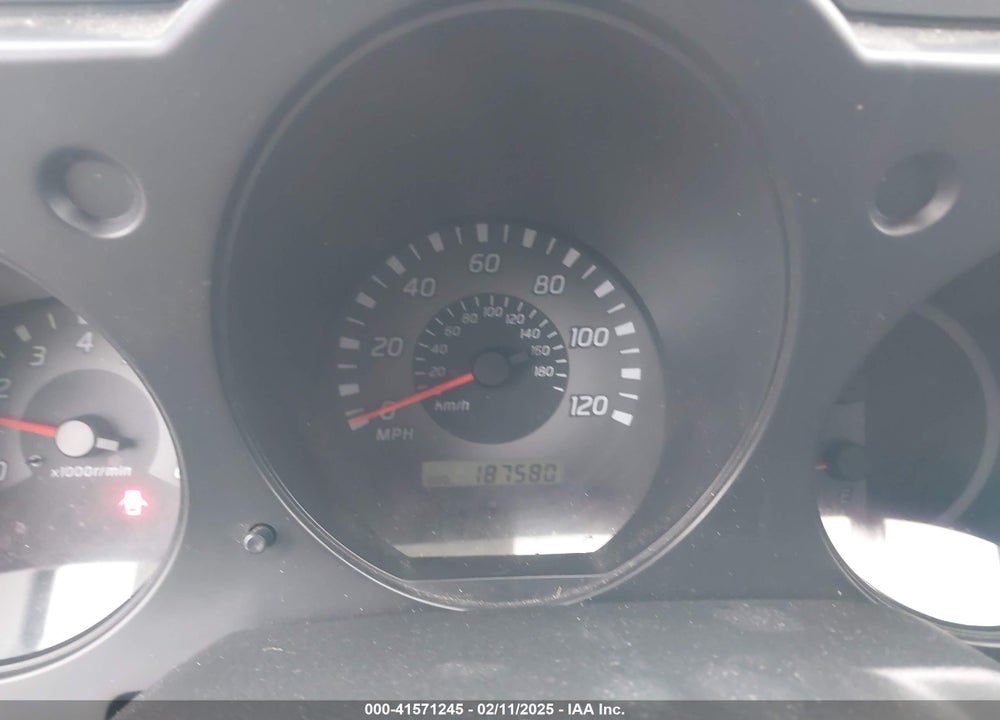 2003 NISSAN XTERRA XE VIN: 5N1ED28Y83C643811