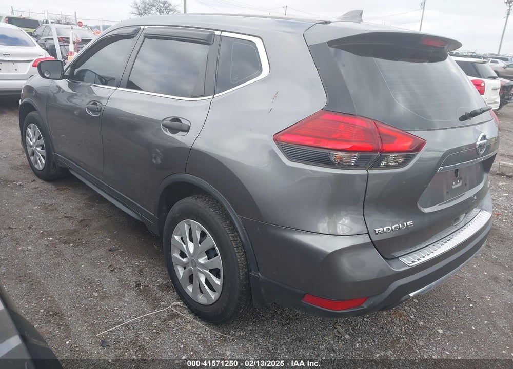 2017 NISSAN ROGUE S VIN: 5N1AT2MV5HC786817