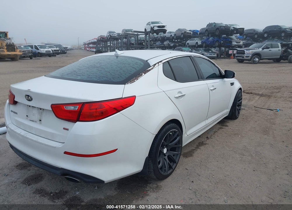 2015 KIA OPTIMA VIN: KNAGM4A79F5636656
