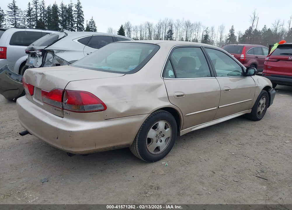 2001 HONDA ACCORD 3.0 EX VIN: 1HGCG16541A038619