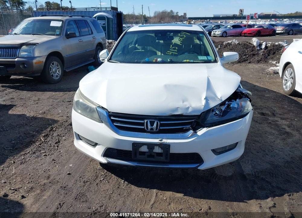2015 HONDA ACCORD VIN: 1HGCR3F80FA036129