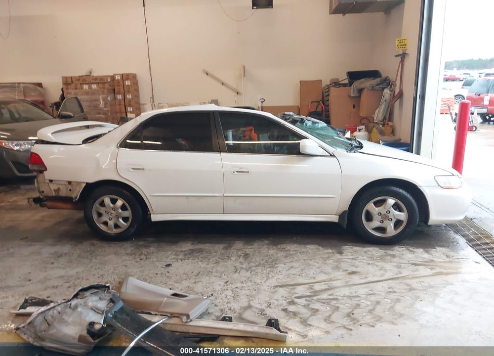 2002 HONDA ACCORD 2.3 EX VIN: 1HGCG56672A126355