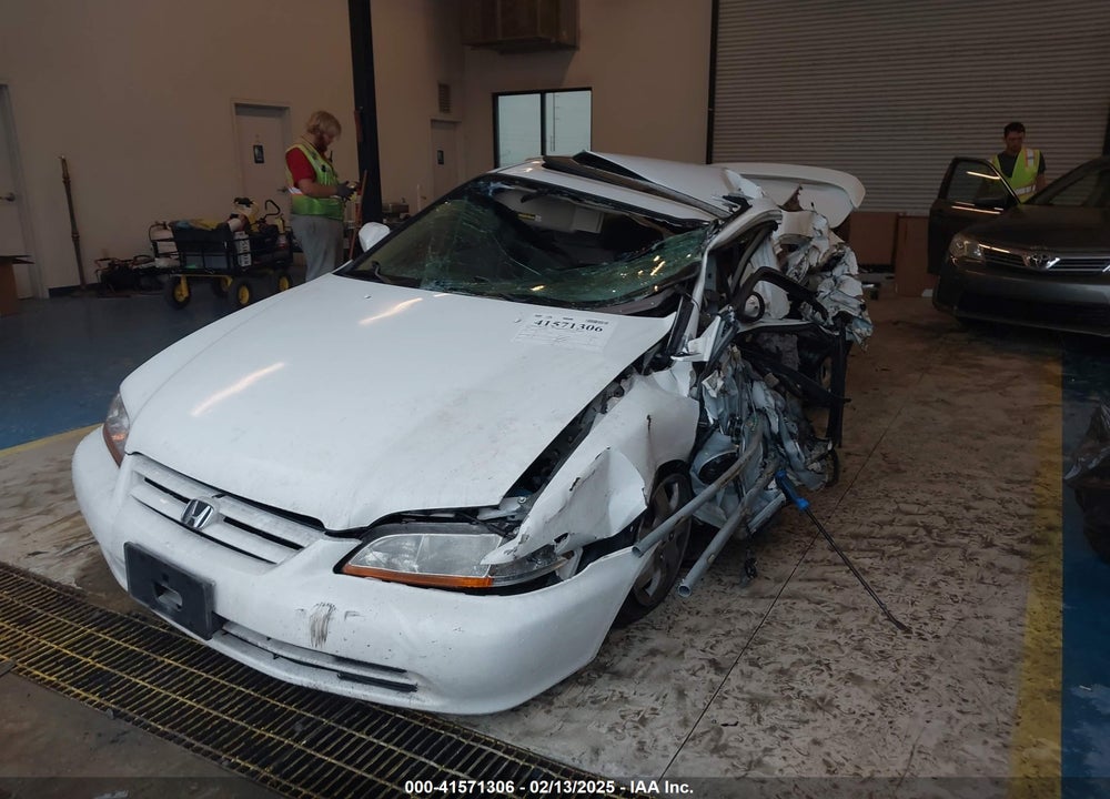 2002 HONDA ACCORD 2.3 EX VIN: 1HGCG56672A126355