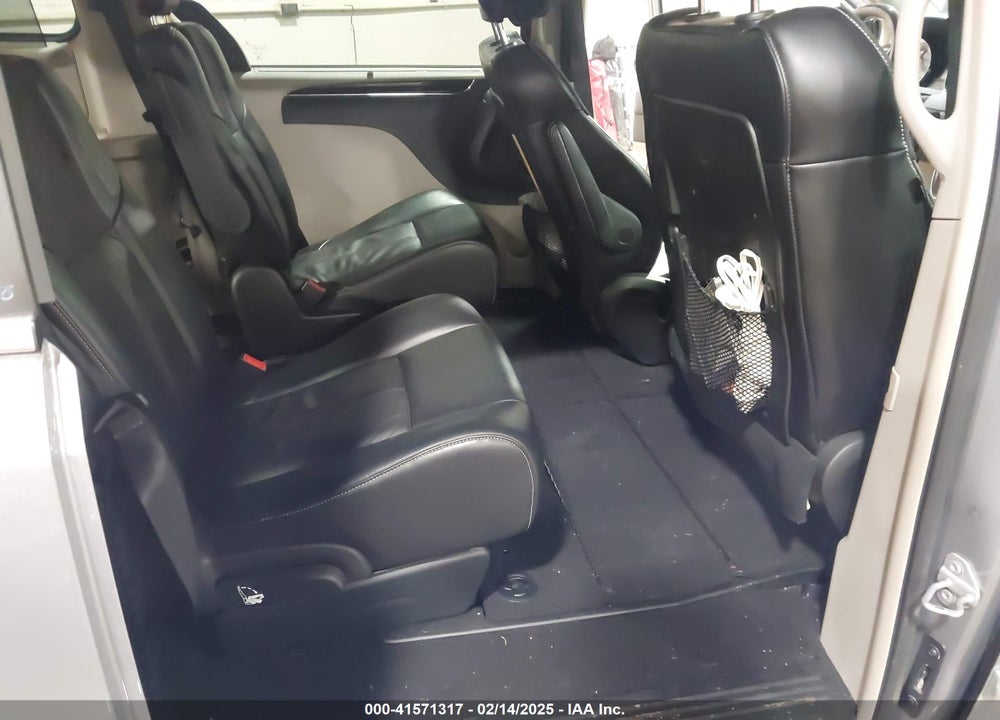 2013 CHRYSLER TOWN & COUNTRY LIMITED VIN: 2C4RC1GG1DR803063