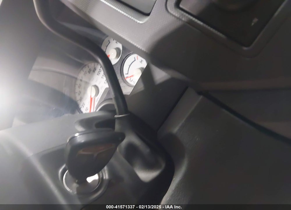 2008 DODGE RAM 1500 SLT VIN: 1D7HU18288S607630