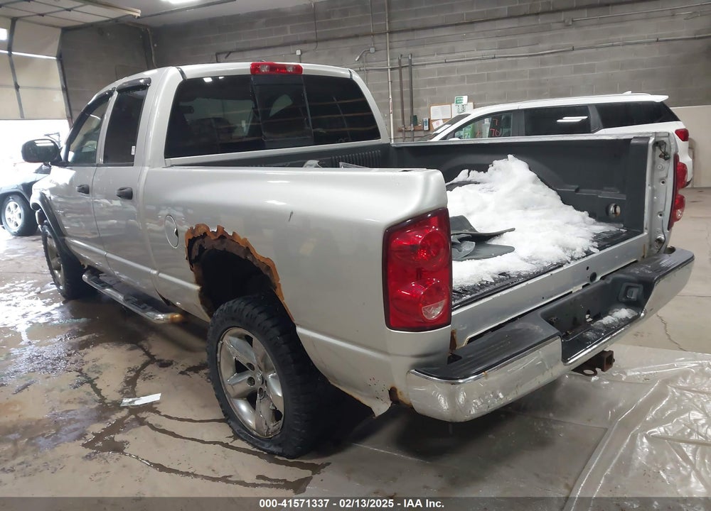 2008 DODGE RAM 1500 SLT VIN: 1D7HU18288S607630