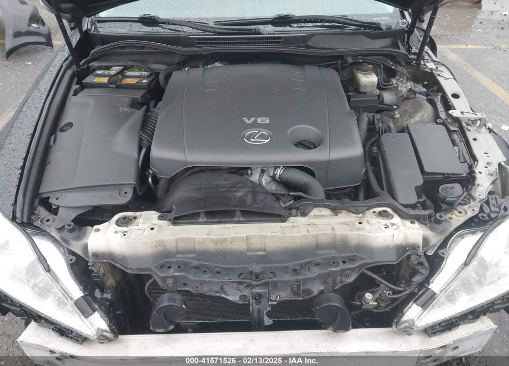 2011 LEXUS IS 250 VIN: JTHBF5C20B5137610