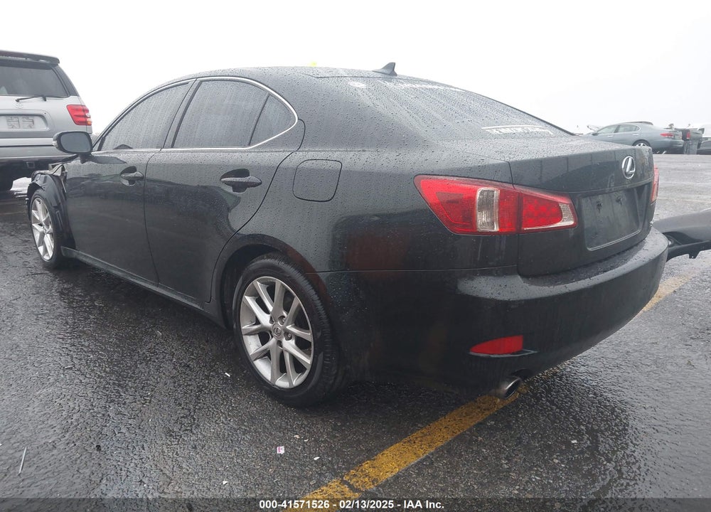 2011 LEXUS IS 250 VIN: JTHBF5C20B5137610