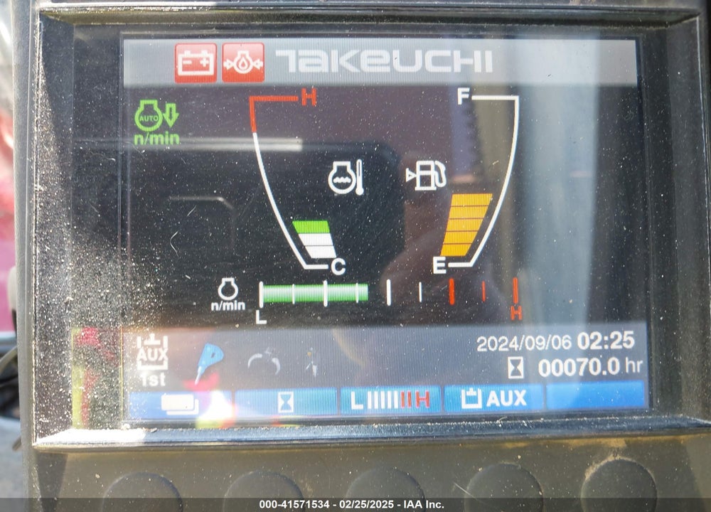 2024 TAKEUCHI TB235-2 VIN: 123605850