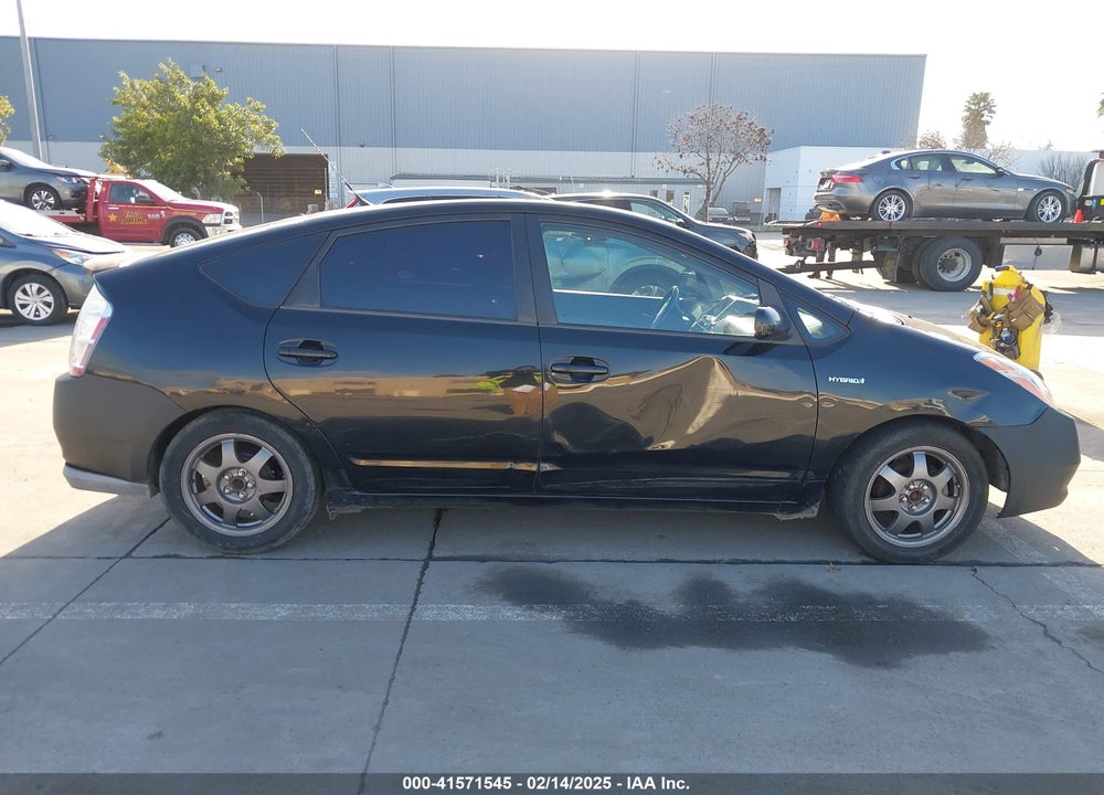 2008 TOYOTA PRIUS TOURING VIN: JTDKB20U483326265