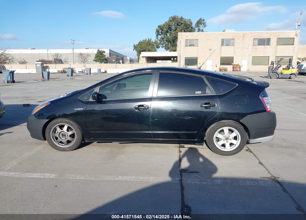 2008 TOYOTA PRIUS TOURING VIN: JTDKB20U483326265