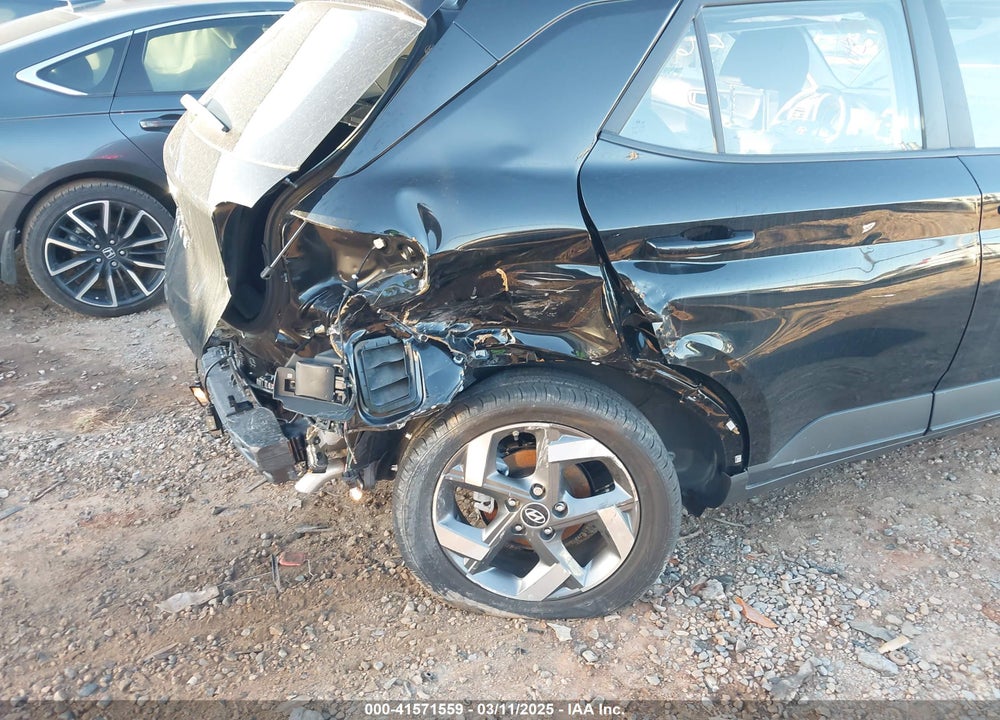 2024 HYUNDAI VENUE SEL VIN: KMHRC8A3XRU315850