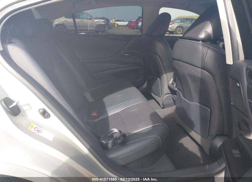 2019 LEXUS ES300 VIN: 58AB21B19KU002778