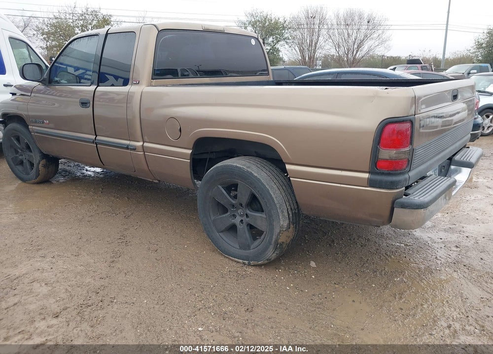 2001 DODGE RAM 1500 ST VIN: 3B7HC13Y31G167936
